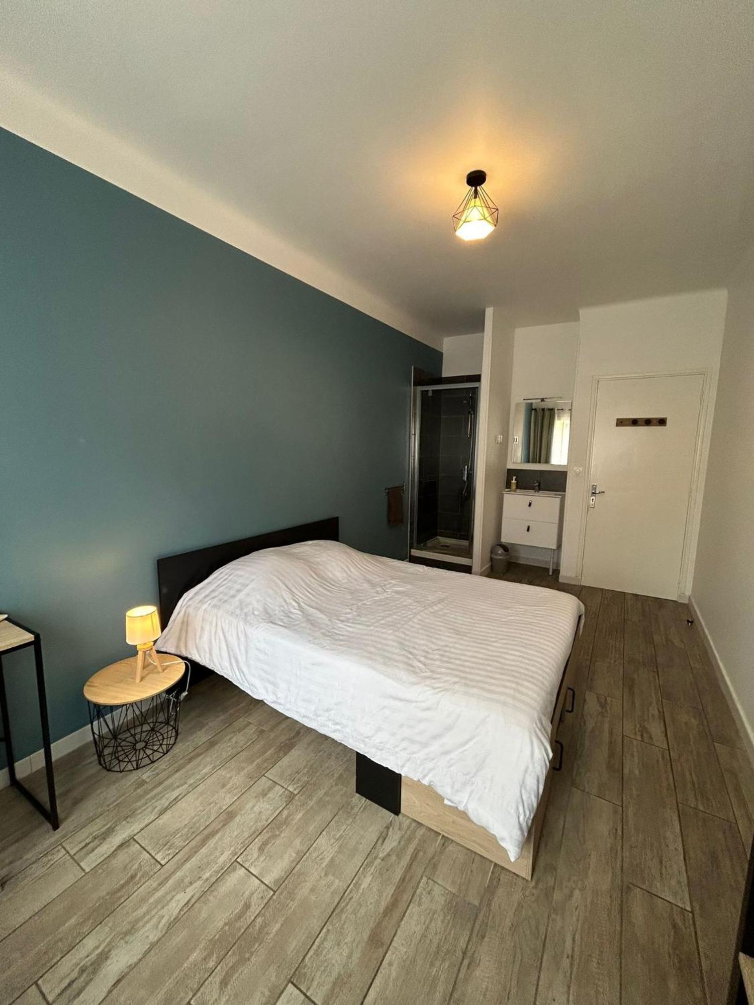 Apartment 4 Avec 4 Salles De Bains Et Climatisation *
