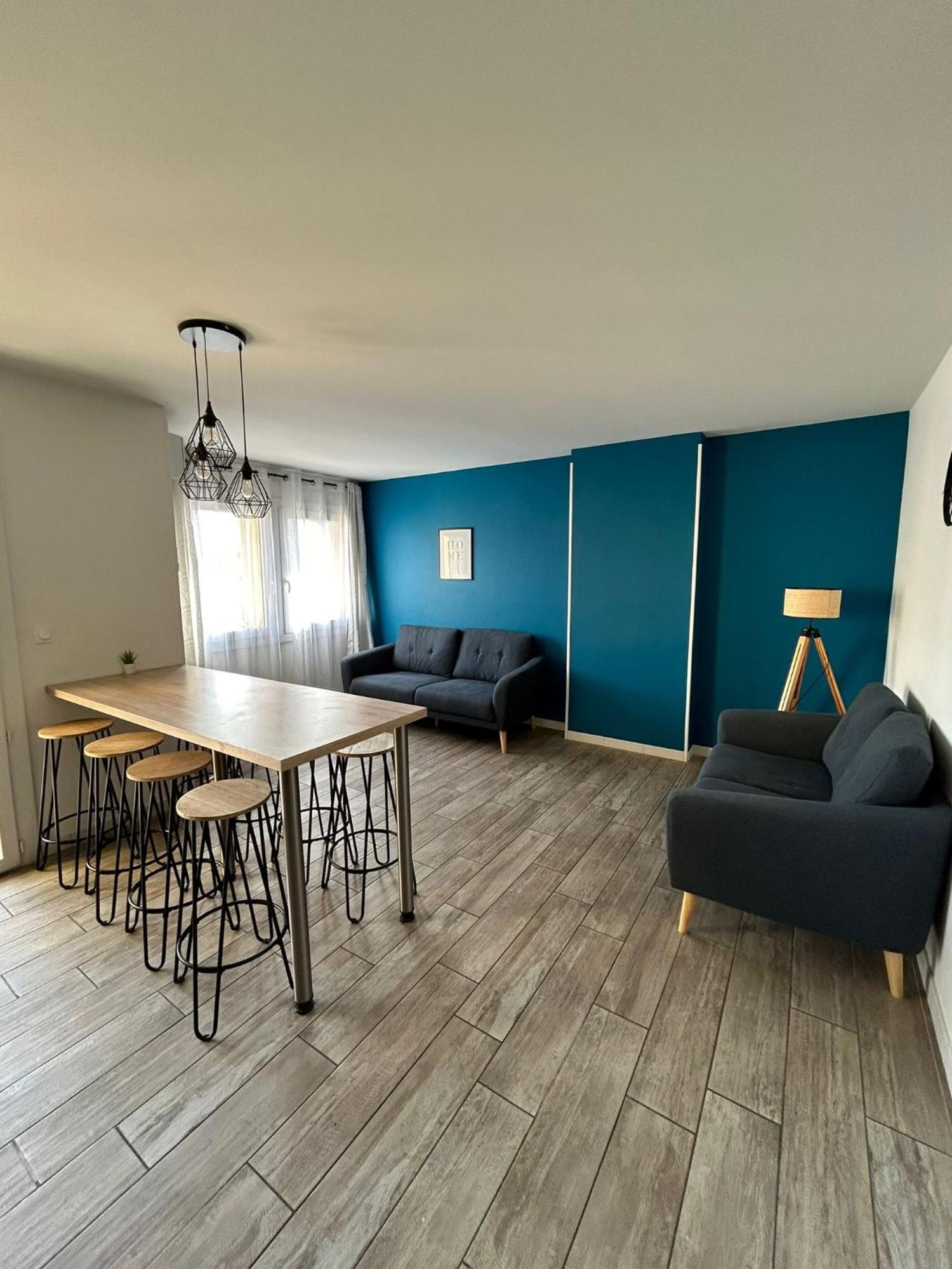 4 Avec 4 Salles De Bains Et Climatisation Avignon